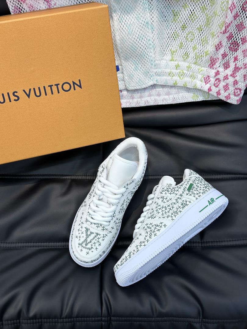 The Louis Vuitto x Nike Co branded Cool Couple casual sneaker features an unbeatable color