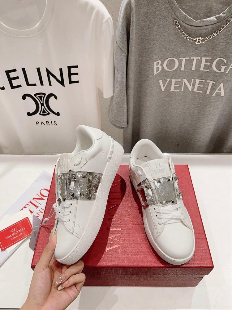 Top level version Valentino New Casual Little White Shoes Hot Diamond Valentino Water Diam