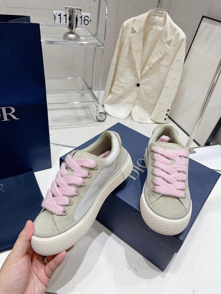 Popular Couples Dior Tears B33 Co branded Cricket Shoes Tennis Shoes Casual Shoes The