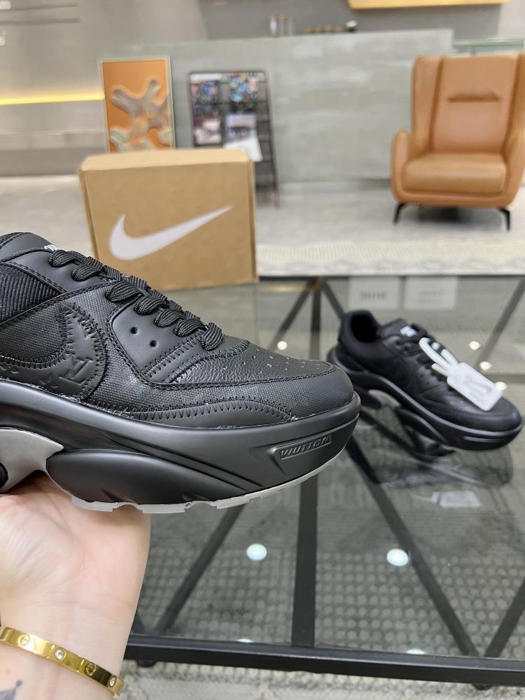 L top tier proxy purchase of the popular sports board shoe counter for men on the street