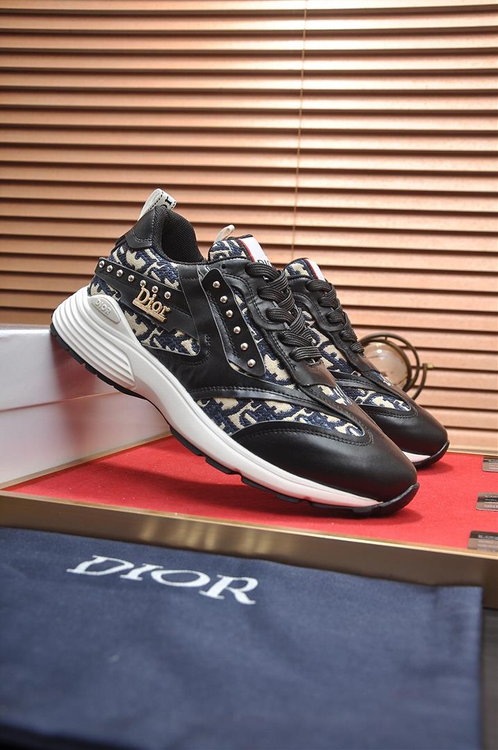 Diors official website is the worlds first highend mens shoes brands latest masterpie