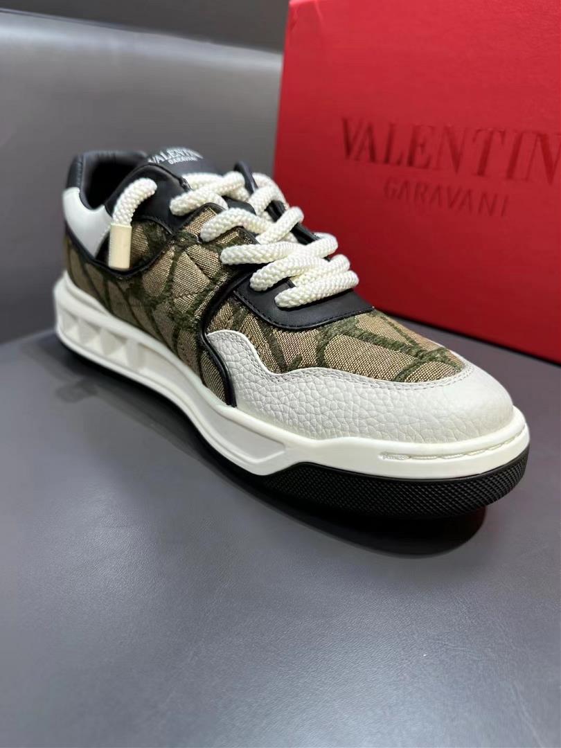 Valentino High quality original orderUpper Brand Denim Cloth Shoe Body Nailing Pure Hand W