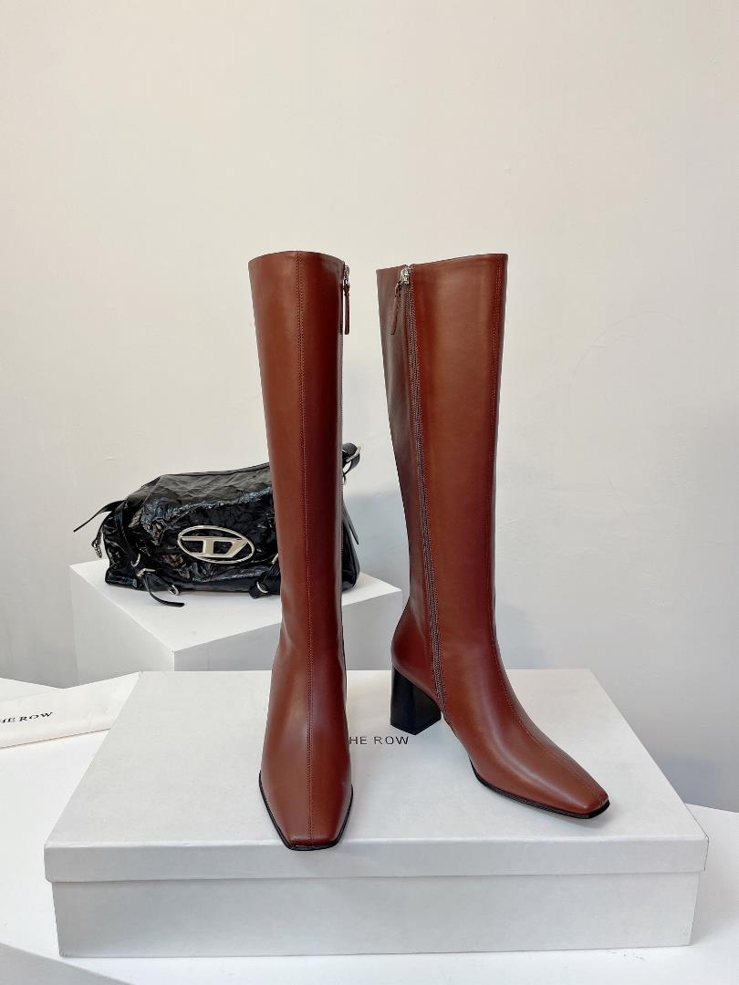 the row 23ss new square toe boots for autumn and winterThe row has never lost in creating a sense of