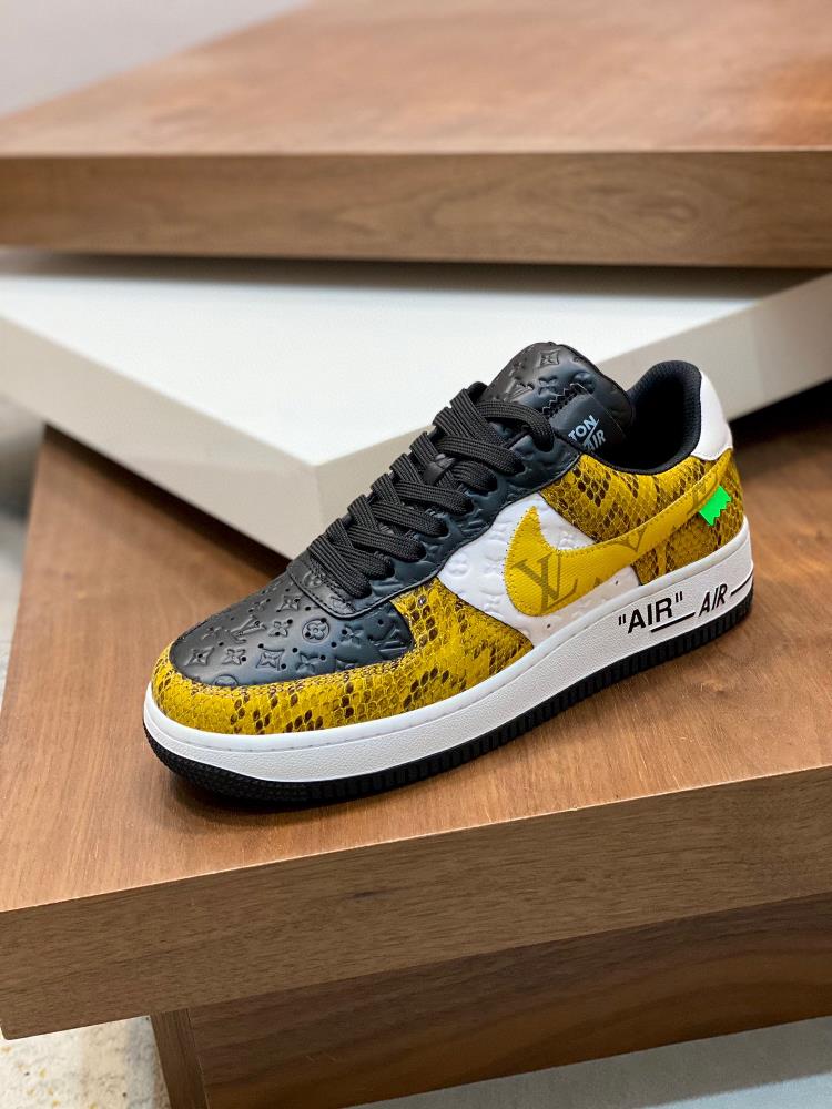 Louis Vuitton x x Nike co branded model is designed to basically follow the style of THE