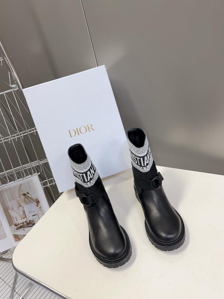 400 Dior Classic Autumn and Winter Knight Boots featuring a variety of celebrity internet