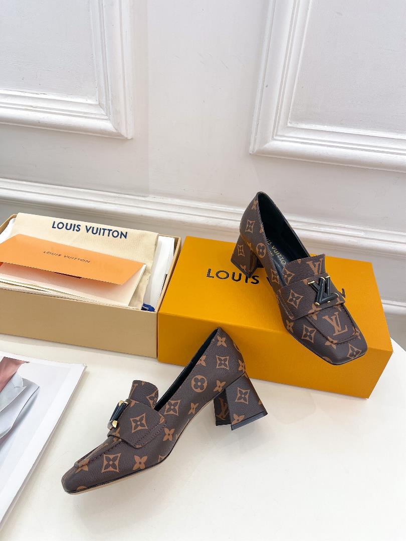 lv louis vuitton 2023 early spring new top version counter the lost counter focusing on th