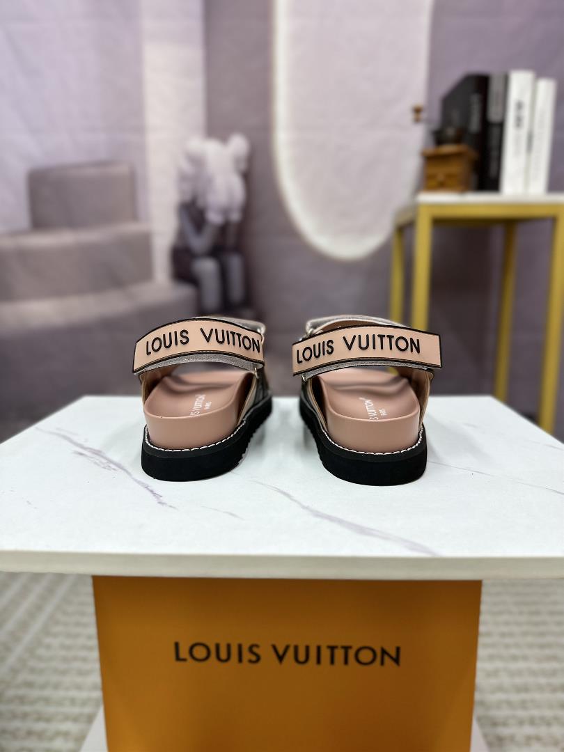 LV Louis Vuitton luxury brand sports and leisure sandals are made of imported original cowhide