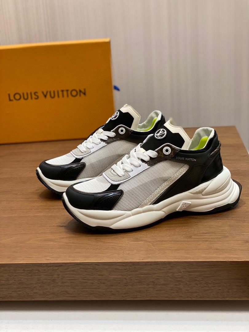 Louis VuittonHigh quality original orderOriginal suede calf leather brand plastic module b