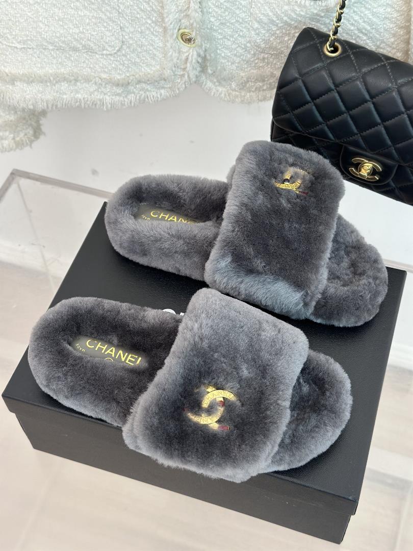 factory price chane xiaoxiang classic double c magic hair wool slippers must enter autumn