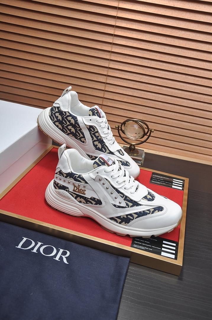 Diors official website is the worlds first highend mens shoes brands latest masterpie