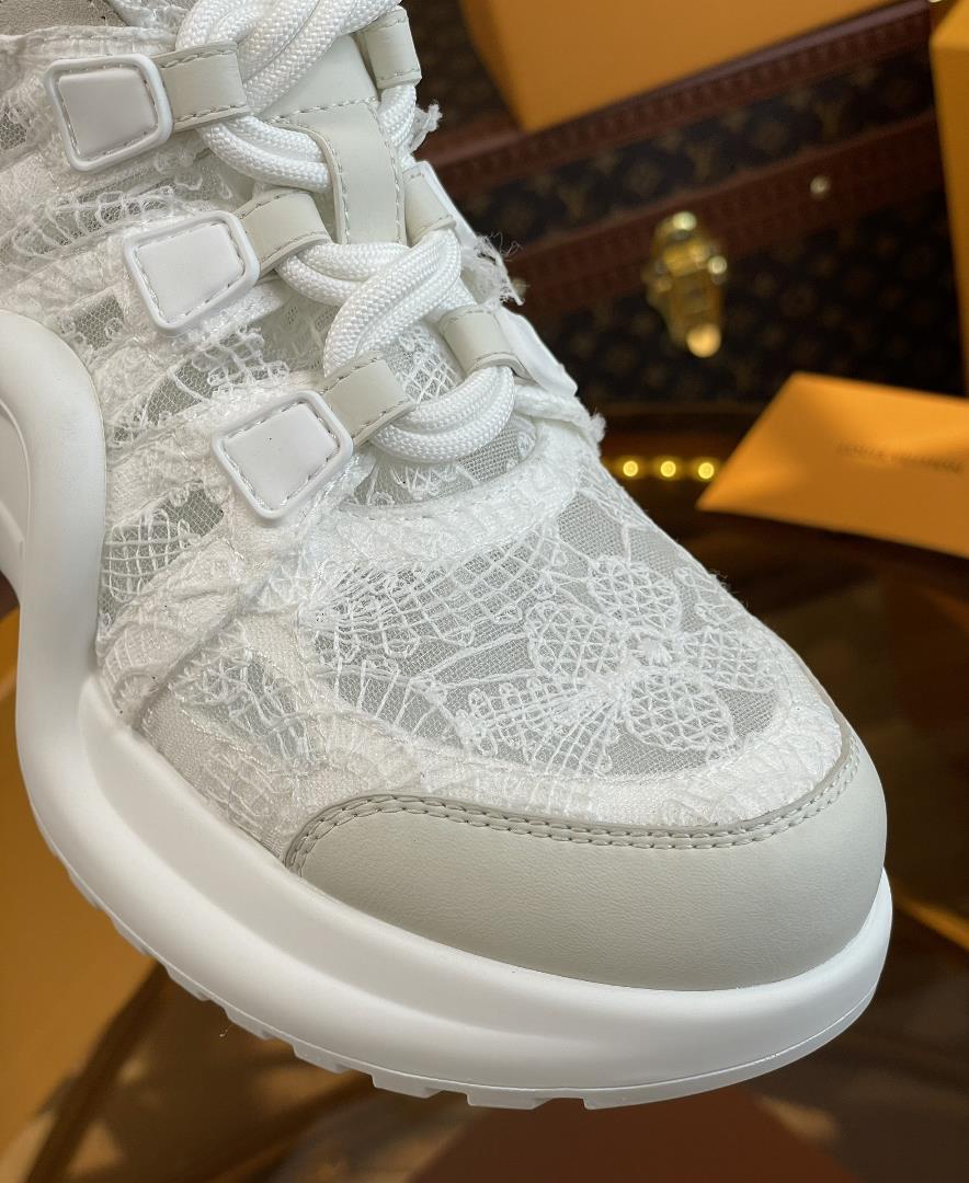 Louis Vuitton LV  Sports Lace Dad Shoes Archils latest Paris fashion season runway style The f