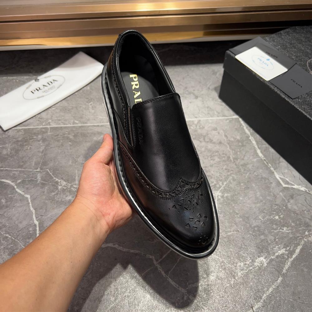 Prada Family Chelsea Mens Shoe Super A Goods This Chelsea shoe is equipped with an air c