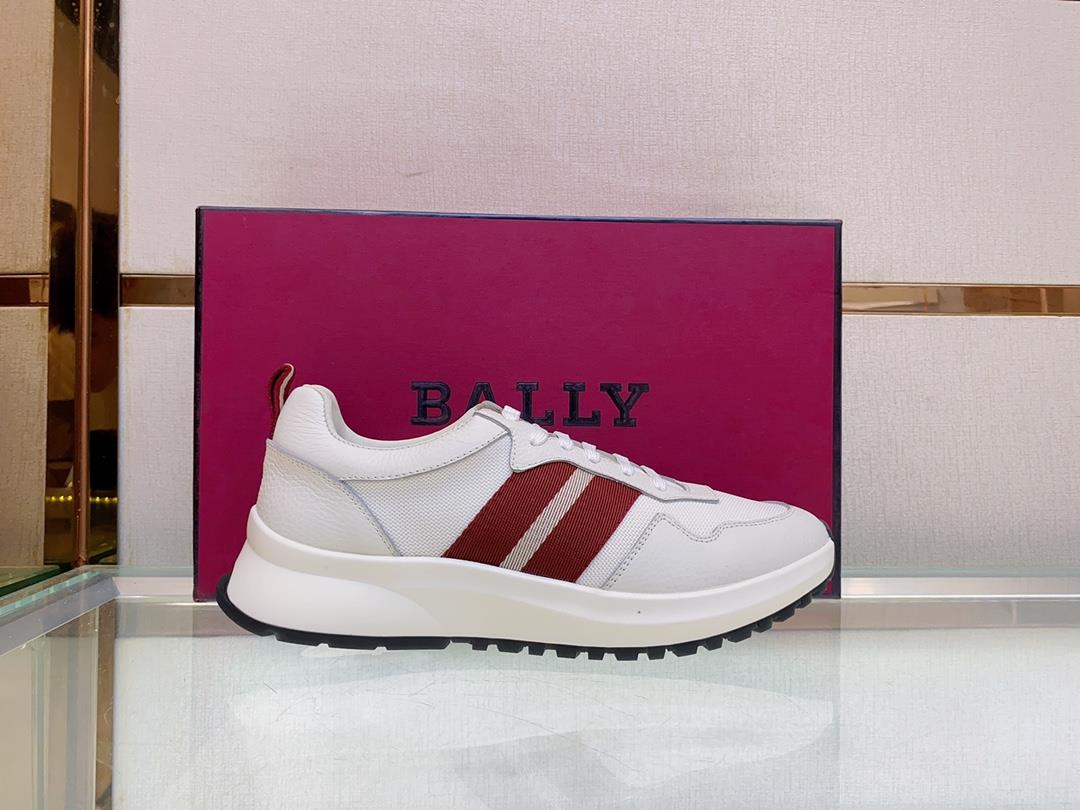 BALLY come on little flying shoesBALYs summer flagship features mens sports shoesIn line with 