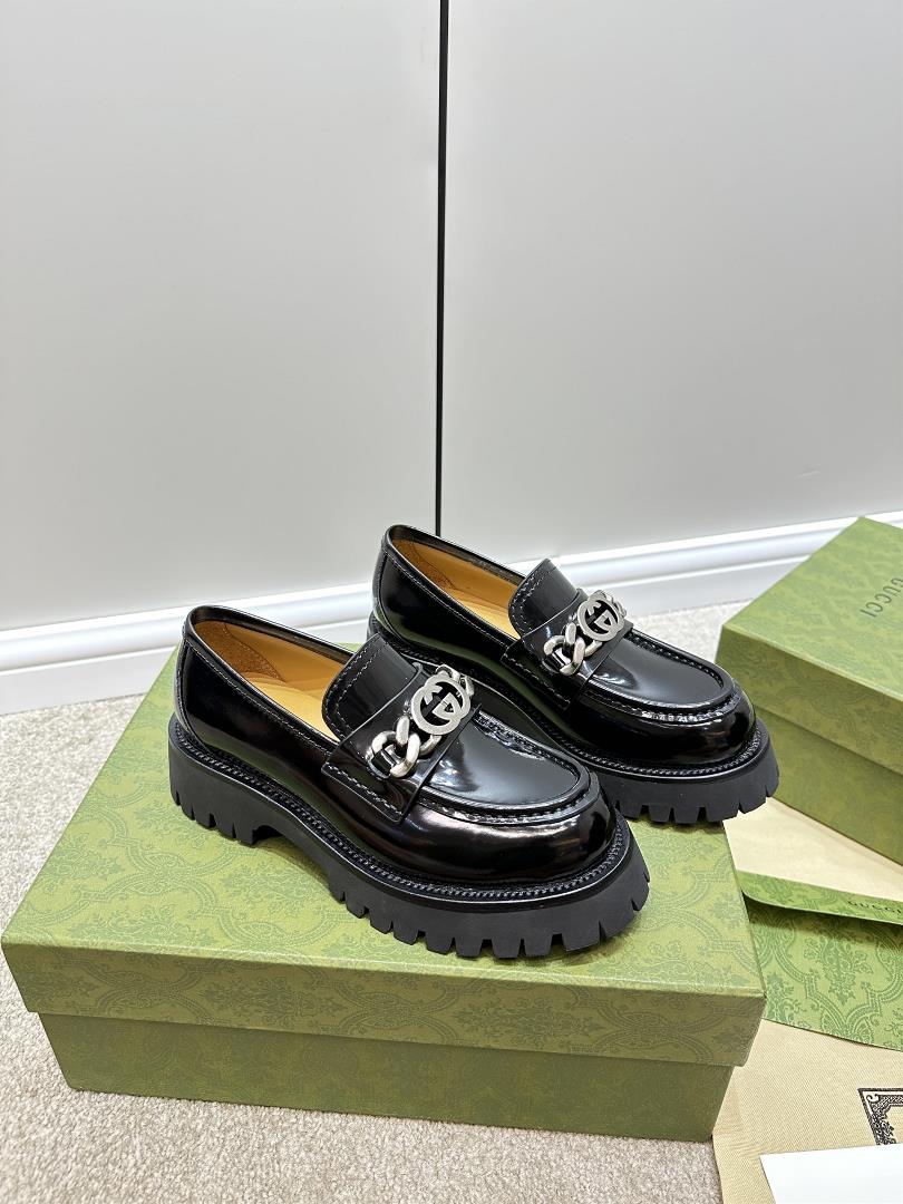 Gucci New Slipon shoeThe highend version recommends the most beautiful single shoe that instan