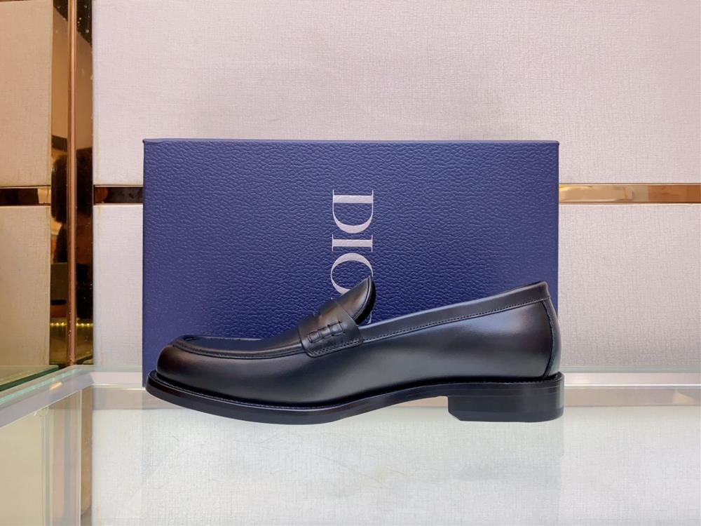 The official selling price of CD Homes new DIO TIMELESS Lefu shoes is RMB 8400 This Lefu