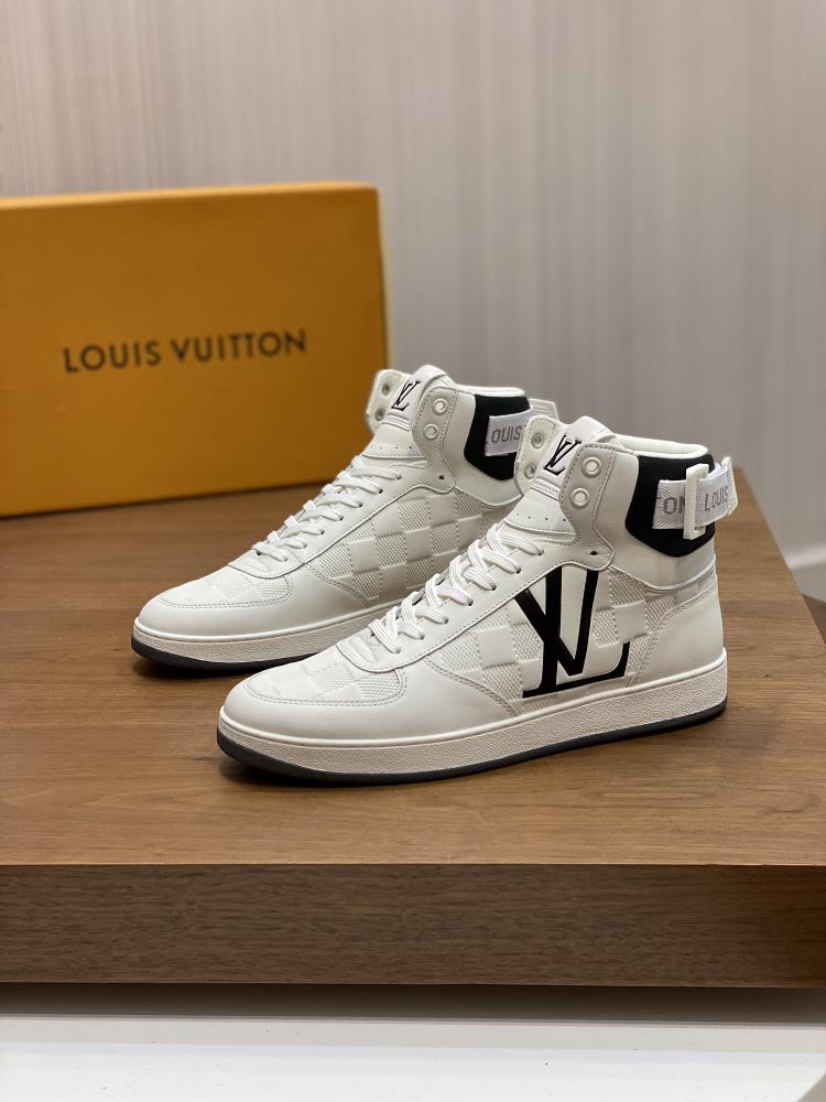 Louis VuittonHigh quality original order Upper Napa calf leather air compression brand totem high