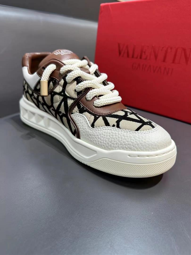 Valentino High quality original orderUpper Brand Denim Cloth Shoe Body Nailing Pure Hand W