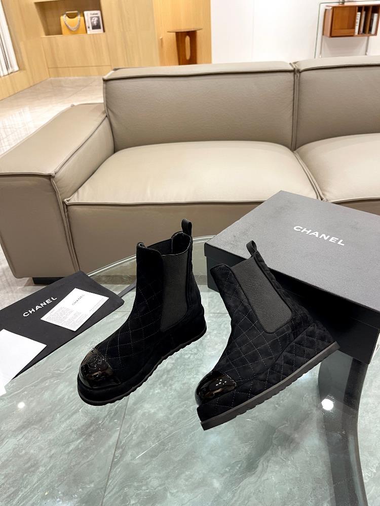 CHANEL Chanels Xiaoxiang 3 AutumnWinter series short boots are hot and new This season