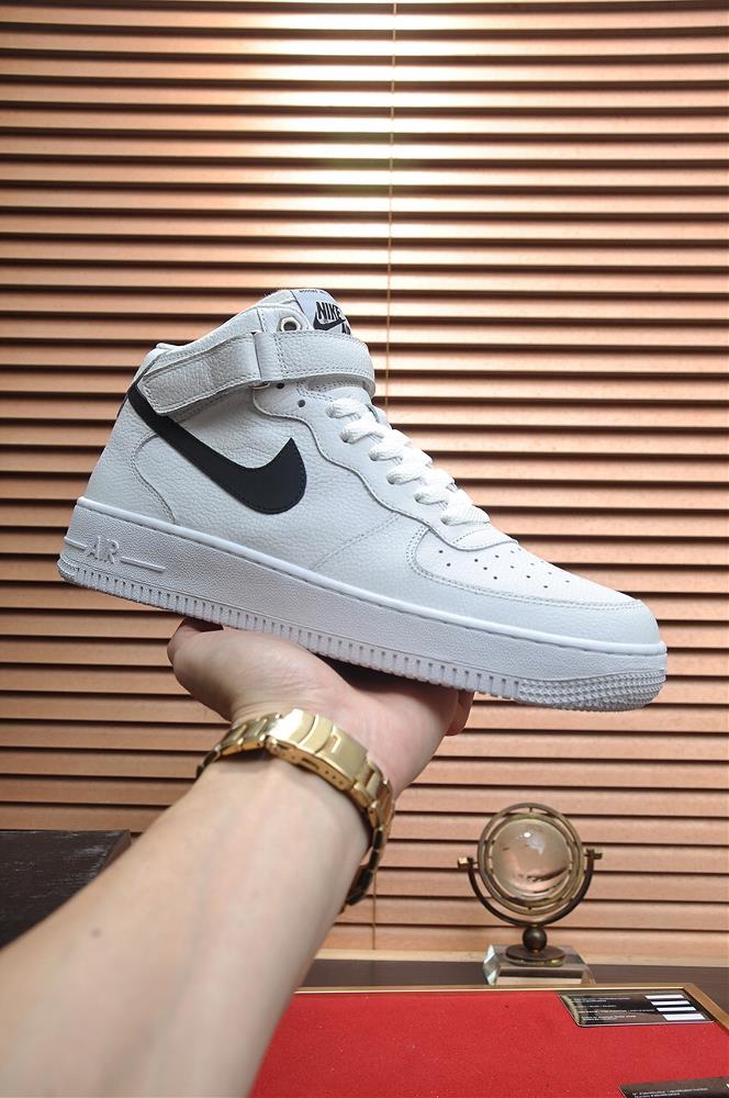 Nike shoes have always been a symbol of style and comfort and the couples Air Force One