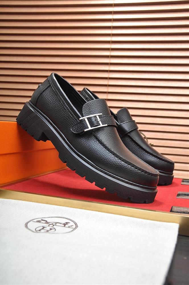 One of the standout features of Hermes mens shoes is their cowhide lining This luxurious