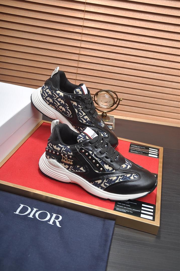 Diors official website is the worlds first highend mens shoes brands latest masterpie