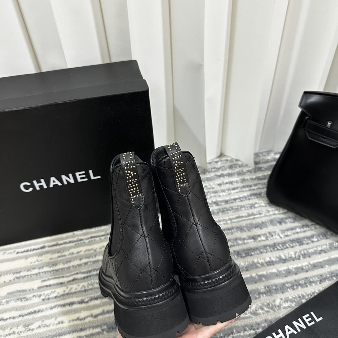 chanel fw23 new arrival 2023 AutumnWinter Lingge Chelsea Short Boot New ProductCalf leath