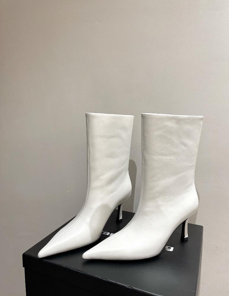 Alexander Wangs 2023 AutumnWinter New Short Boots The original toplevel replica style