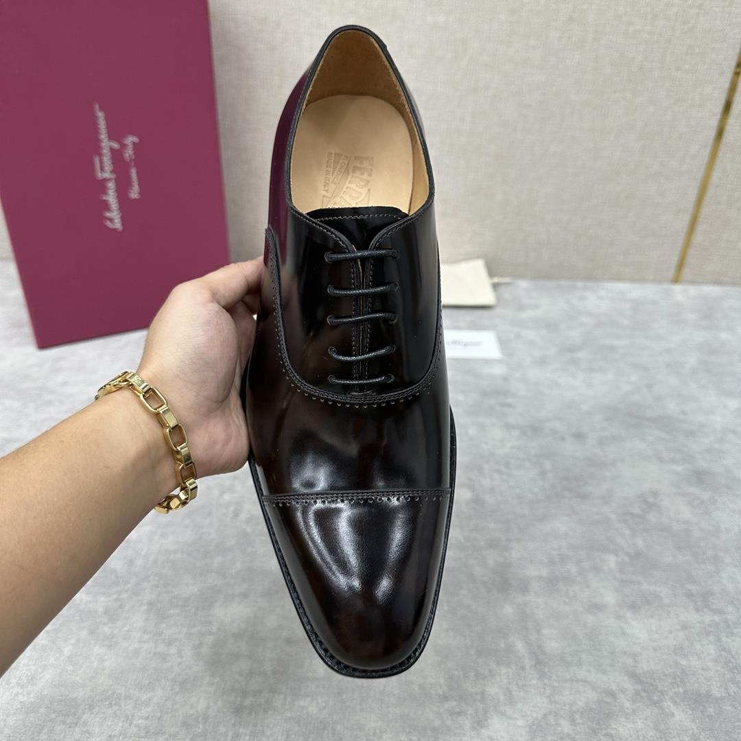 new product on the shelf Ferragam Ferra handmade fine mens formal shoes Leather shoes are