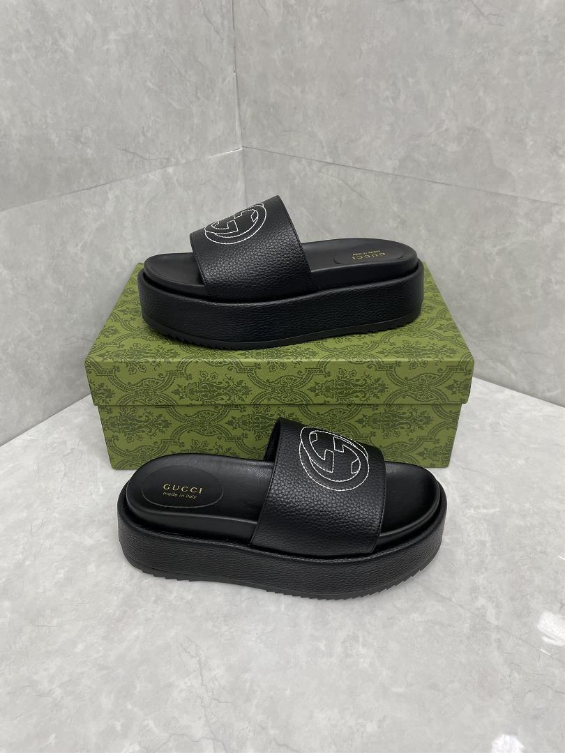 GUCCI Official Website New Womens Thick Sole Slippers Sandals SpringSummer NewThe GG logo was 